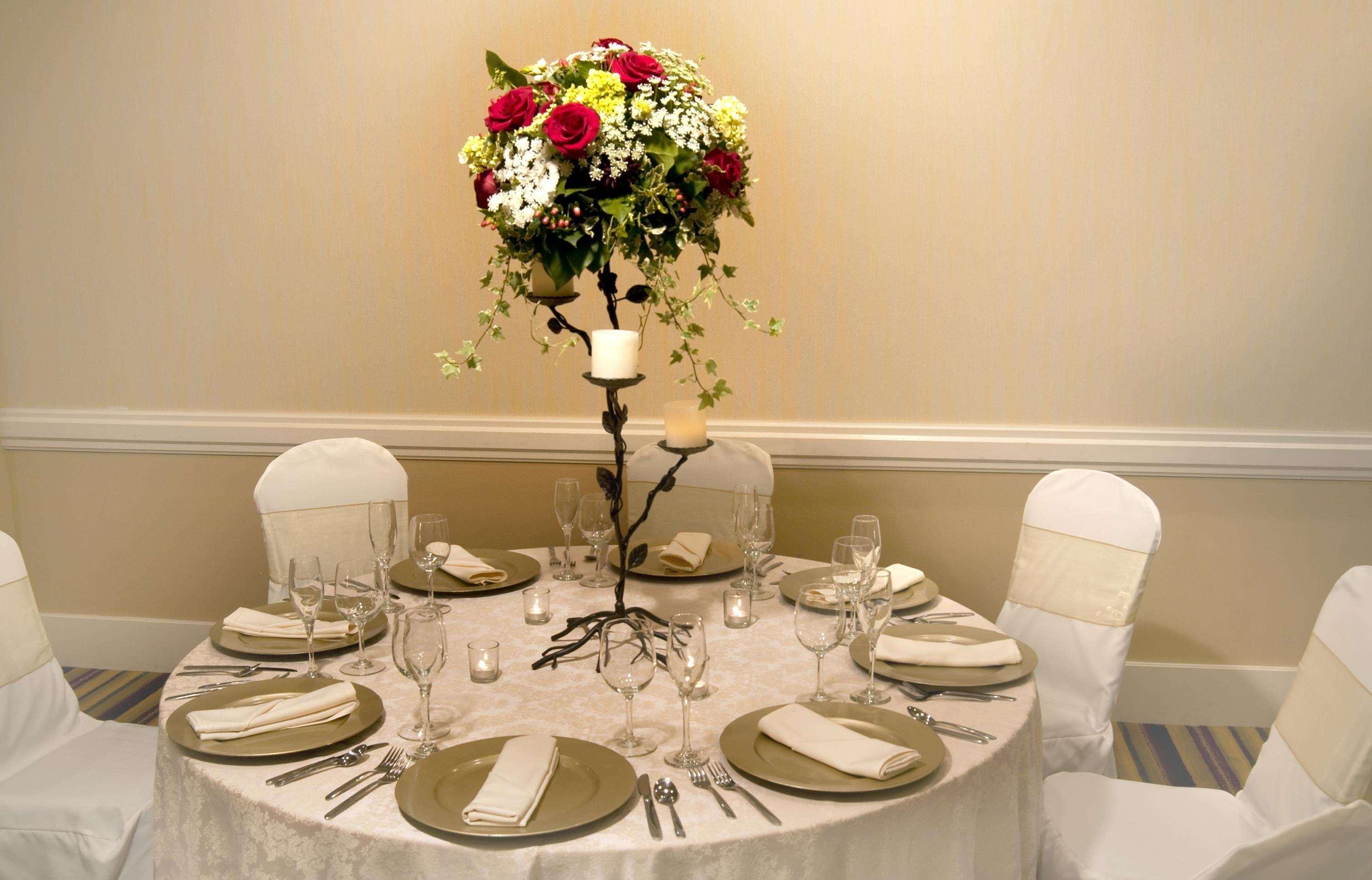 Hotel Doubletree By Hilton Norwalk Restaurace fotografie