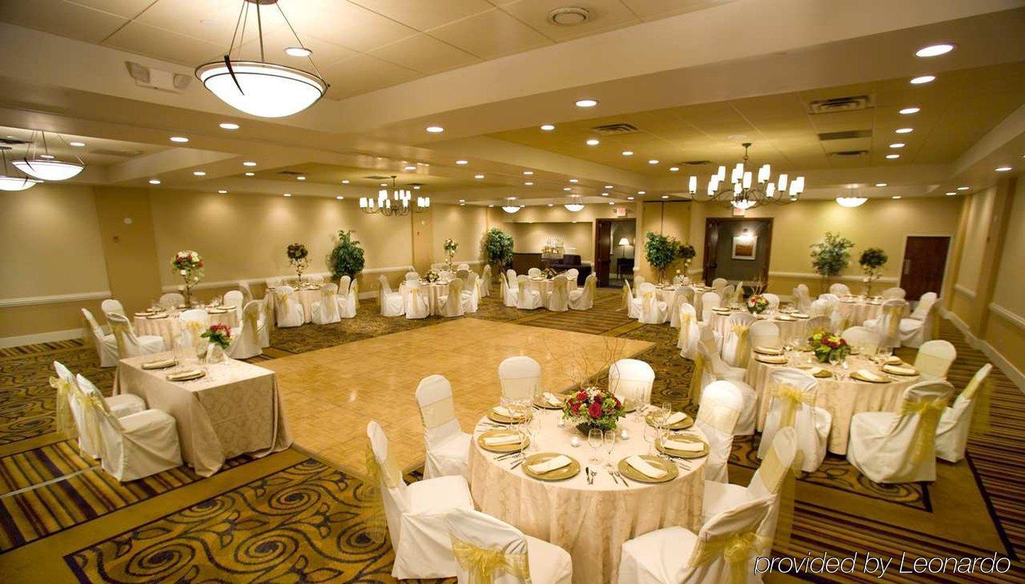 Hotel Doubletree By Hilton Norwalk Restaurace fotografie